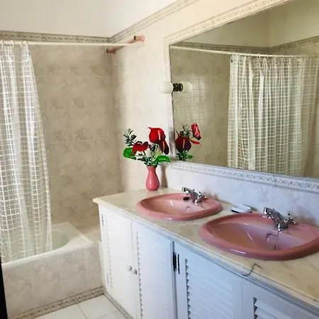 Sofiamar Holidays-Villa Girassol فيلة لاغوا